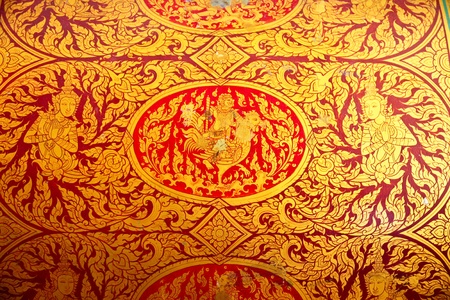 Giant and chickenのeditorial素材