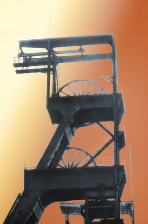 head frame of mine shafts