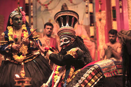 Performance of kathakali dancers on July 17,2017 in sevasadan hall in Bengaluru,Indiakeup room of kathakali dancers on July 17,2017 in Bengaluru,Indiaのeditorial素材