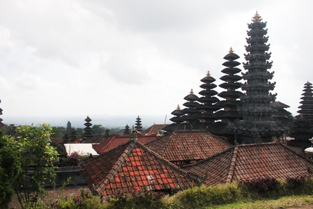 BALI â OCTOBER 17: Unidentified tourists visiting Besakih temple in October 17, 2012 in Bali, Indonesia.のeditorial素材