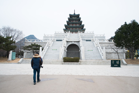 SEOUL, SOUTH KOREA - DECEMBER 7: Gyeongbokgung Palace or Gyeongbok Palace is a very popular attraction located in Seoul, the capital of South Korea on December 7, 2014 in SEOUL, South Korea.のeditorial素材