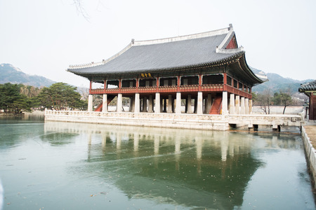 SEOUL, SOUTH KOREA - DECEMBER 7: Gyeongbokgung Palace or Gyeongbok Palace is a very popular attraction located in Seoul, the capital of South Korea on December 7, 2014 in SEOUL, South Korea.のeditorial素材