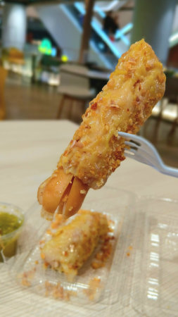 Steamed Pork Hot Dog Dumpling at The Food Courtの写真素材