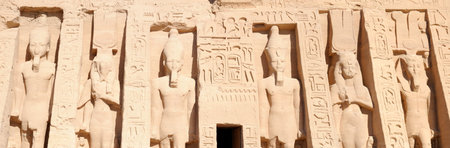The Temple of Hathor/Nefertari