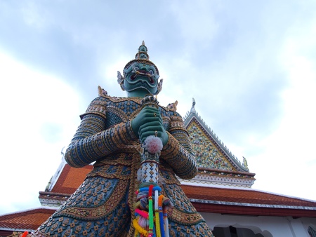 The Giant Statue in Wat Arun temple, Thailandの写真素材
