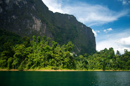 Cheo Lan lake  Khao Sok National Park  Thailand 