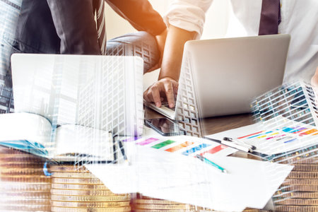 Financial Manager In talks with employees in the company, Goal of the Firm,Double exposure...