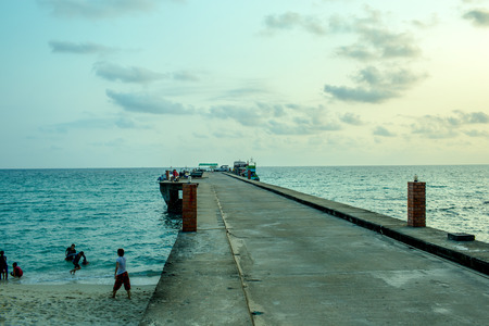 The beautiful seascape under the sunshine time.のeditorial素材