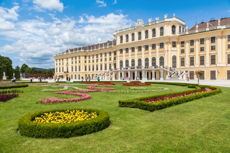 Beautiful view of famous Schoenbrunn Palace with Great Parterre garden in Vienna, Austriaのeditorial素材