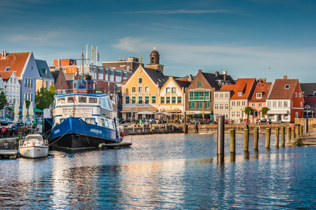 Beautiful view of the old town of Husum, the capital of Nordfriesland and birthplace of German writer Theodor Storm, in Schleswig-Holstein, Germanyの写真素材