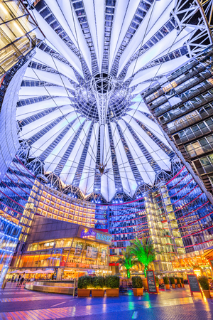 Famous Sony Center at Potsdamer Platz illuminated at night on July 24, 2015 in Berlin, Germany. The modern complex houses shops, restaurants as well as Sony's European headquartersのeditorial素材