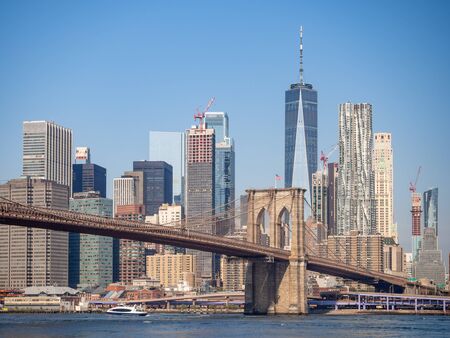 Brooklyn bridge, New York, USA [ Brooklyn bridge architecture with panoramic view of New York City and lower Manhattan, One World Trade Center ]のeditorial素材
