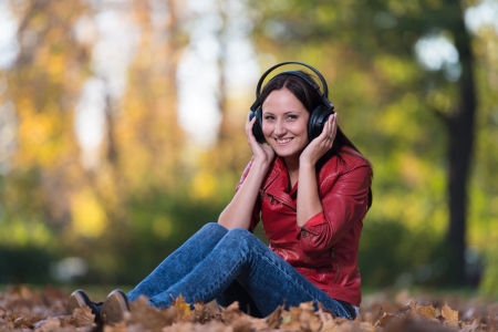 Young Girl With Headphonesの写真素材