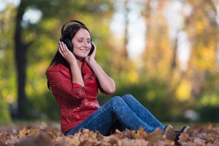 Young Girl With Headphonesの写真素材