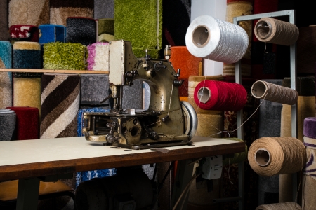 Old Antique Sewing Machineの写真素材