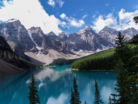 Seven Sisters Mountain, Moraine Lake, Alberta, Canadaの写真素材