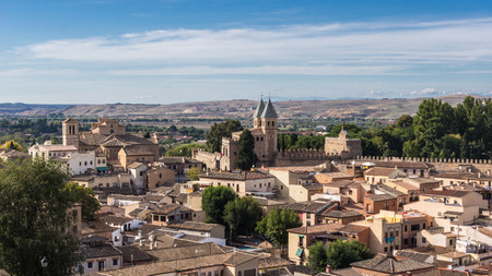 New Puerta de Bisagra and church of Santiago del Arrabal, Toledo, Castilla la Mancha, Spain.のeditorial素材