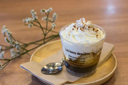 Cake "Banoffe" with caramel and banana.の写真素材