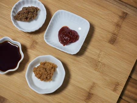 Korean sauce Soybean paste, red pepper paste, Soy sauce