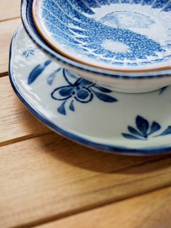 Porcelain bowls and chopsticksの写真素材