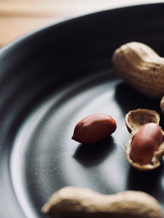 Organic nuts peanuts, food, snacksの写真素材