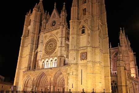 Leon Cathedral at night, in Leon Spainの写真素材