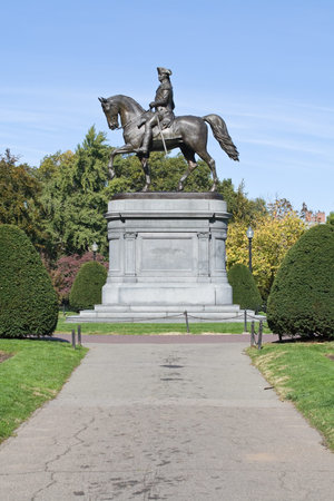 George Washington Monument, Boston 