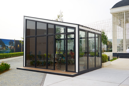 SHAH ALAM, MALAYSIA - May 01, 2016: The Parque Cafe. New booth of coffee house on a corner in Kota Kemuning ,Shah Alam .のeditorial素材