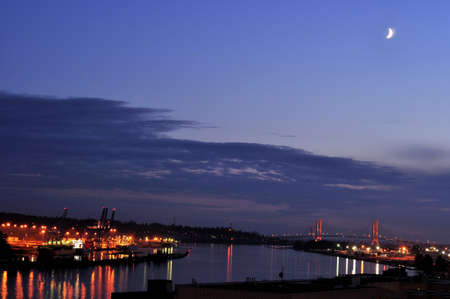 dusk view of Fraser Riverの写真素材