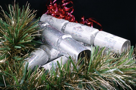 silver and white chrismas crackers and garlandの写真素材