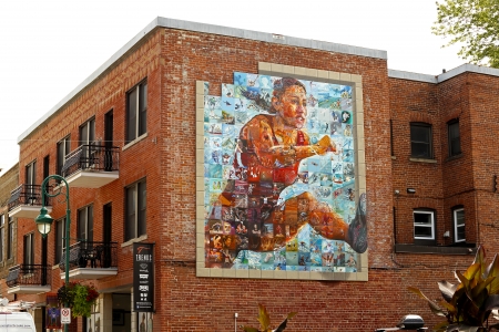 SHERBROOKE, CANADA - August 6: The National Mural Mosaic of the Canada Games August 6, 2013 in Sherbrooke, Canada.のeditorial素材