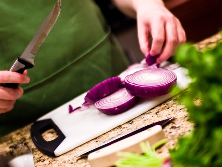  Cutting Vegetablesの写真素材