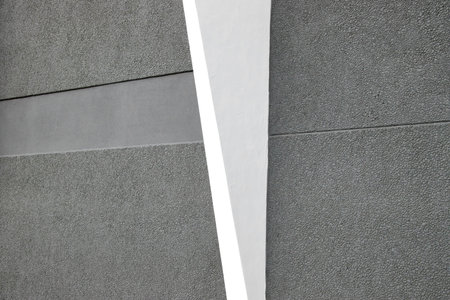 Industrial architecture with structural plaster and struts