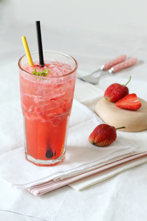 strawberry soda decorated with fresh strawberryの写真素材