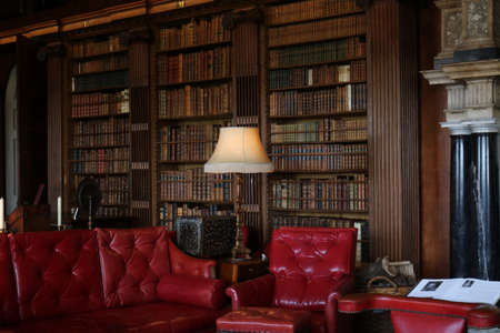 27 August 2017 - Hatfield, UK: Library in Hatfield House Englandのeditorial素材