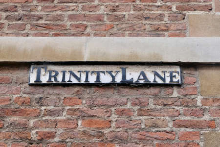 13 September 2021 - Cambridge, UK: Road sign indicating Trinity Laneのeditorial素材