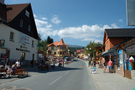 Main street in Karpacz city in Karkonosze mountains Polandのeditorial素材