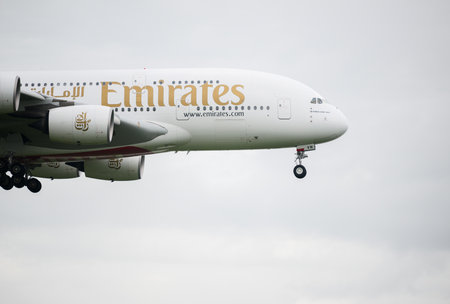 Auckland, New Zealand â November 23 2025:  Close-up image of Emirates Airbus A380-800 flying to Auckland International Airport.のeditorial素材