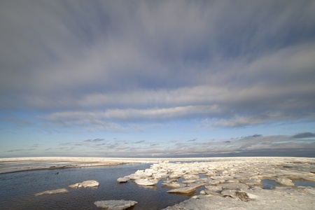 Icy Balctic sea, gulf of Riga の写真素材