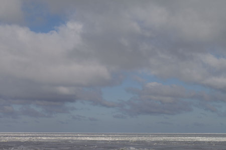 Sea , ice and clouds 