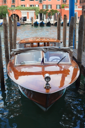 Boat in Venice, Italy の写真素材