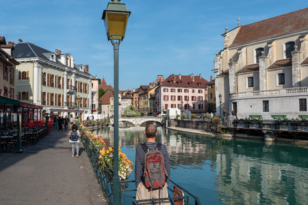 Thiou river in downtown of Annecy , France.のeditorial素材