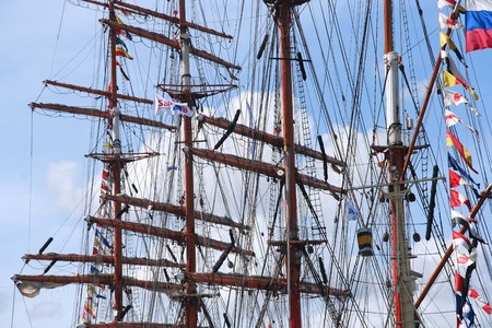 AMSTERDAM, AUGUST 19, 2010: Masts of Russian tall ship Sedov at Sail 2010 in Amsterdam, Holland on august 19, 2010のeditorial素材