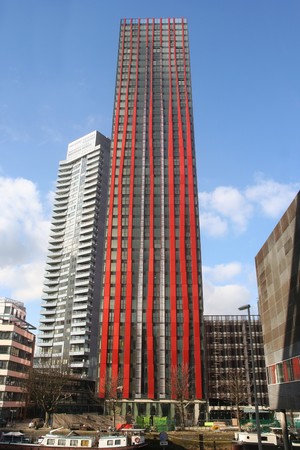 Modern highrise apartment buildings in Rotterdam, Hollandの写真素材