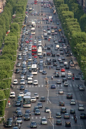 Champs Elysee with traffic in Paris, Franceのeditorial素材