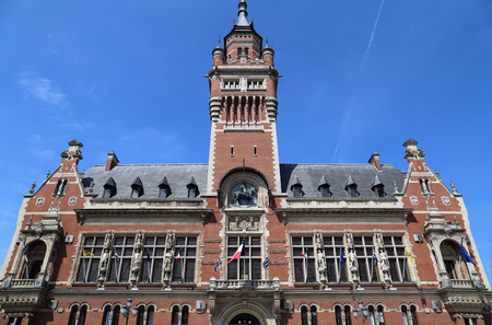The town hall of Dunkirk and its belfry in Franceのeditorial素材