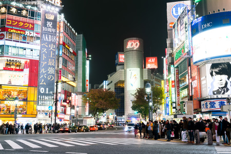 Tokyo, Japan - Nov 25: Pedestrians cross at Shibuya Crossing on November 25 th in Tokyo, Japan, 2015 . Shibuya Crossing is one of the busiest crosswalks in the world.のeditorial素材