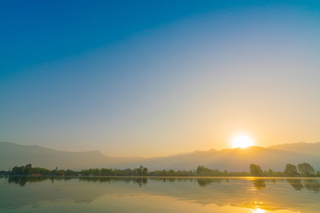 Sunrise on Dal lake, Kashmir Indiaの写真素材