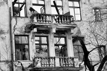  destroyed buildingの写真素材