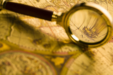 Magnifying glass 